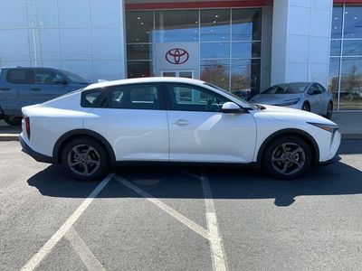 2025 Kia K4 LXS - Photo 3