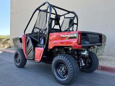 2026 Honda Pioneer 520 - Photo 4