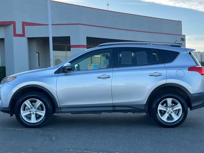 2013 Toyota RAV4 - Photo 9