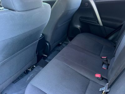 2013 Toyota RAV4 - Photo 4