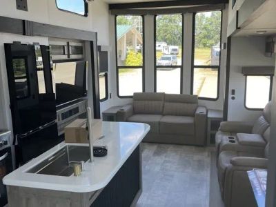 2026 Palomino Puma - Photo 4