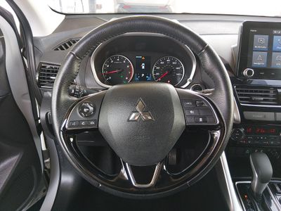 2024 Mitsubishi Eclipse Cross - Photo 12
