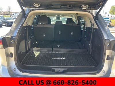 2025 Toyota Highlander - Photo 13