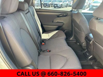 2025 Toyota Highlander - Photo 9