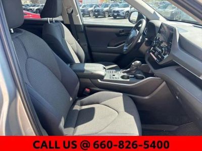 2025 Toyota Highlander - Photo 31