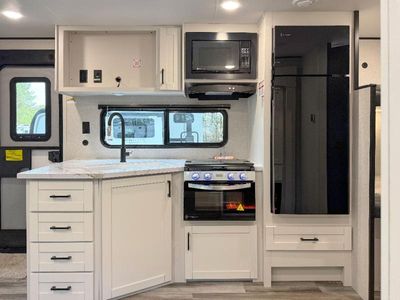 2026 Jayco Jay Flight SLX - Photo 5