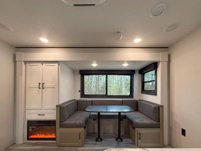 2026 Jayco Jay Flight SLX - Photo 4