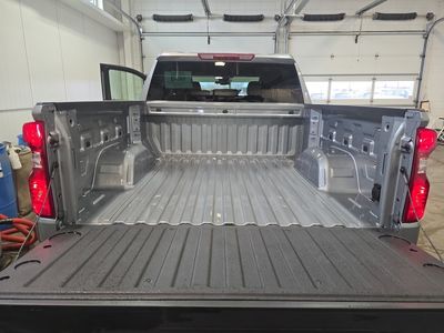 2026 Chevrolet Silverado 1500 — photo 17 view