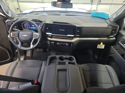 2026 Chevrolet Silverado 1500 — photo 12 view