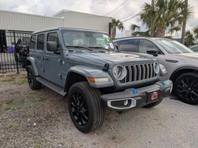 2024 Jeep Wrangler — side profile view