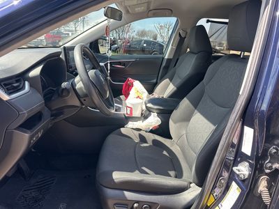 2021 Toyota RAV4 - Photo 5
