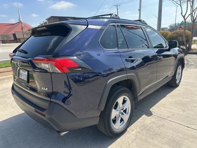 2021 Toyota RAV4 - Photo 10