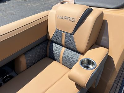 2026 Harris GRAND MARINER 230 SL - Photo 13
