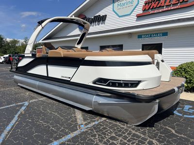2026 Harris GRAND MARINER 230 SL - Photo 2