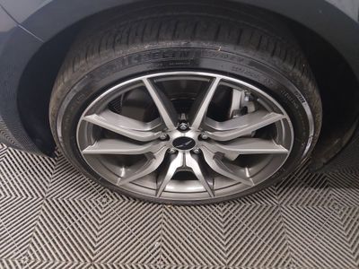 2025 Genesis G70 — photo 10 view
