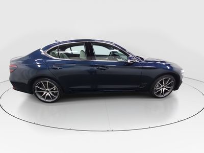 2025 Genesis G70 — photo 8 view