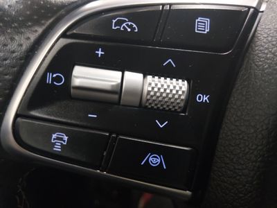 2025 Genesis G70 — photo 19 view