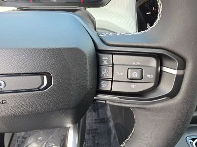 2026 Jeep Cherokee — photo 18 view