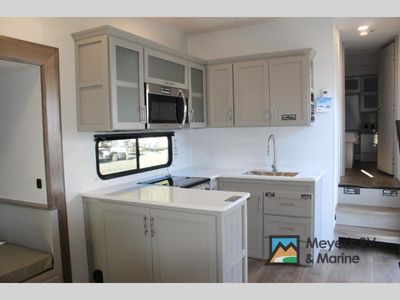 2026 Alliance RV Avenue All-Access - Photo 8