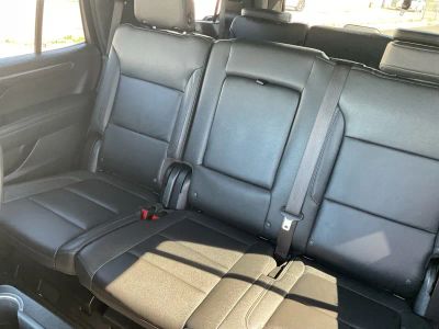2025 Chevrolet Tahoe — photo 18 view