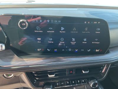 2025 Chevrolet Tahoe — photo 11 view