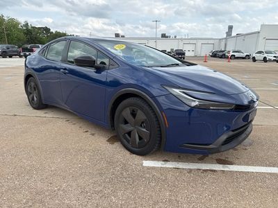 2024 Toyota Prius - Photo 8