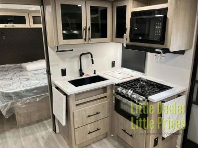 2026 Grand Design Imagine XLS — photo 25 view