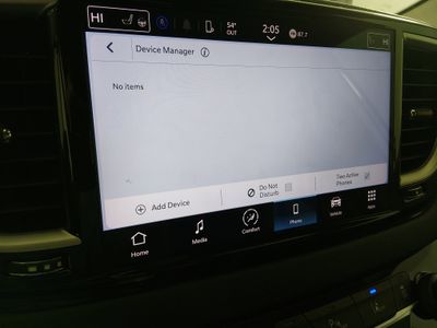 2023 Chrysler Pacifica — photo 18 view