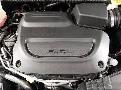 2023 Chrysler Pacifica — photo 9 view