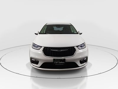 2023 Chrysler Pacifica — side profile view