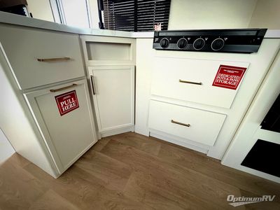 2026 Grand Design Transcend - Photo 9