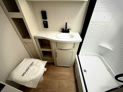 2026 Grand Design Transcend - Photo 18