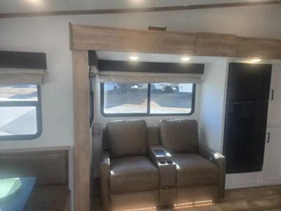 2023 Keystone RV Arcadia - Photo 4