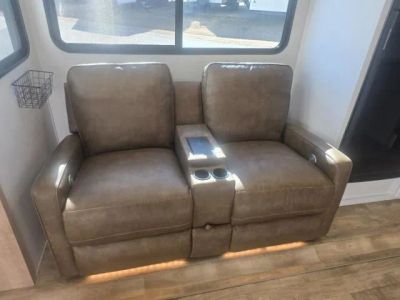 2023 Keystone RV Arcadia - Photo 13