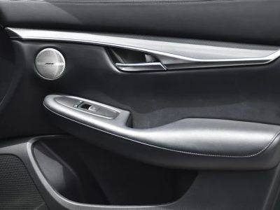 2023 INFINITI QX50 — photo 30 view