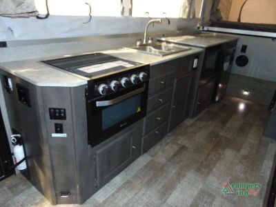 2021 Forest River RV Rockwood Premier — photo 13 view