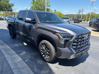 2025 Toyota Tundra - Photo 2