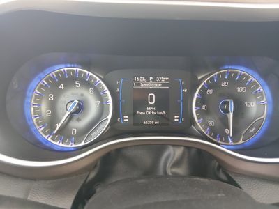 2023 Chrysler Voyager - Photo 14