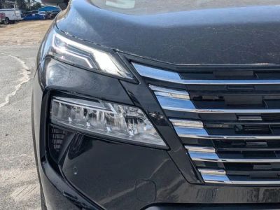 2026 Nissan Rogue — photo 9 view