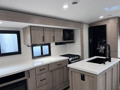 2026 Grand Design Imagine - Photo 10