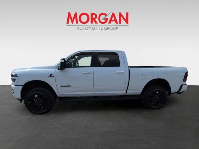 2025 Ram 3500 — photo 8 view