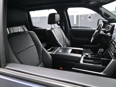 2026 2024 Toyota Tundra Platinum Truck CrewMax - Photo 19