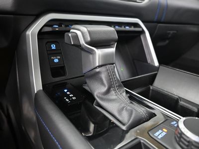 2026 2024 Toyota Tundra Platinum Truck CrewMax - Photo 13