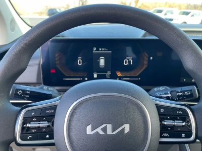 2026 Kia Carnival — photo 10 view