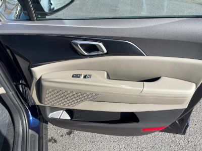 2026 Kia Carnival — photo 21 view