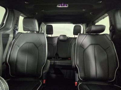 2026 Chrysler Pacifica — photo 21 view