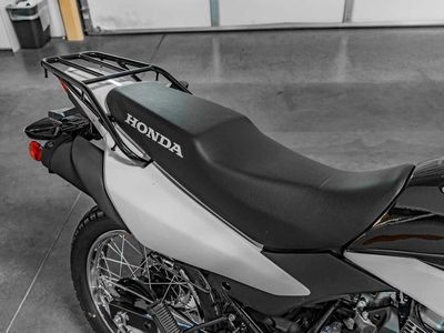 2026 Honda XR150L - Photo 9