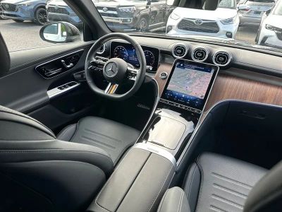 2025 Mercedes-Benz GLC - Photo 33