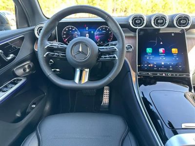 2025 Mercedes-Benz GLC - Photo 12