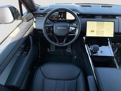 2026 Land Rover Range Rover Sport — photo 17 view